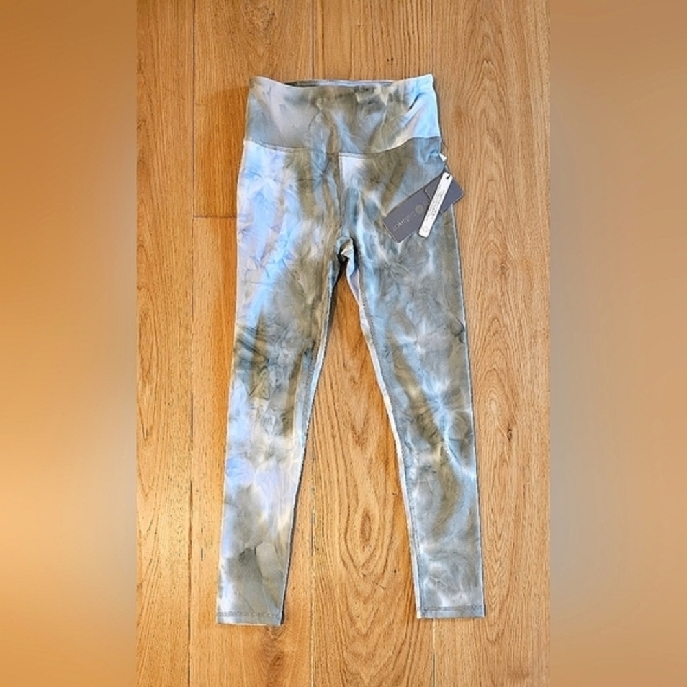 NEW Harmony Balance Tie-Dye Leggings - Size Small - NWT